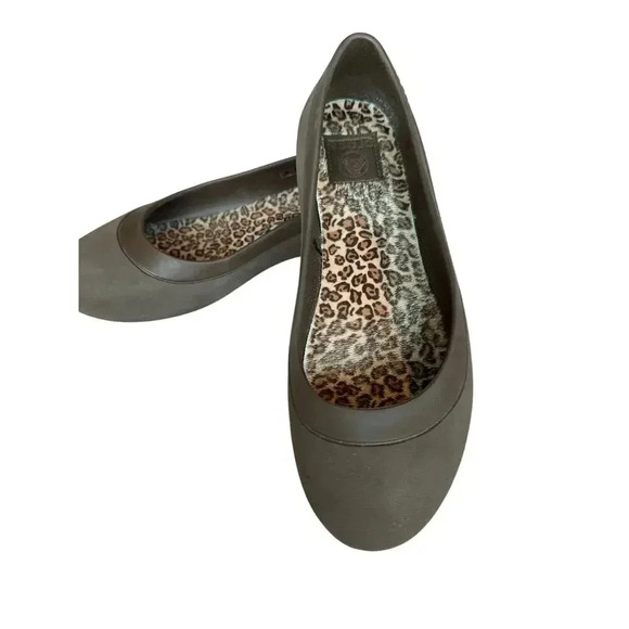CROCS, size 9 , Crocs Mammouth Leopard ballet flats, Brown - Picture 1 of 8